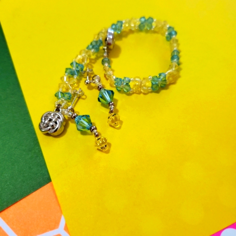 1 Set SDE Designs Original Swarovski Bracelet & Earings